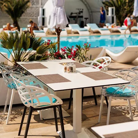 Opera Hotel Mamaia