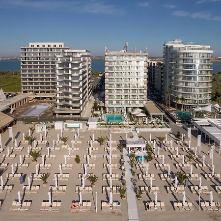 Opera Hotell